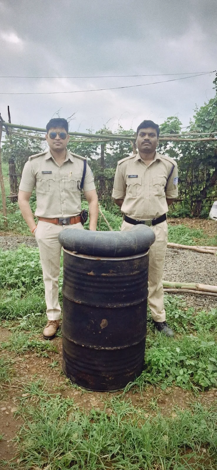 अवैध शराब के विरुद्ध आबकारी विभाग की कार्रवाई,250 किलोग्राम महुआ लाहन नष्ट, 30 बल्क लीटर हाथ भट्टी महुआ शराब जब्त