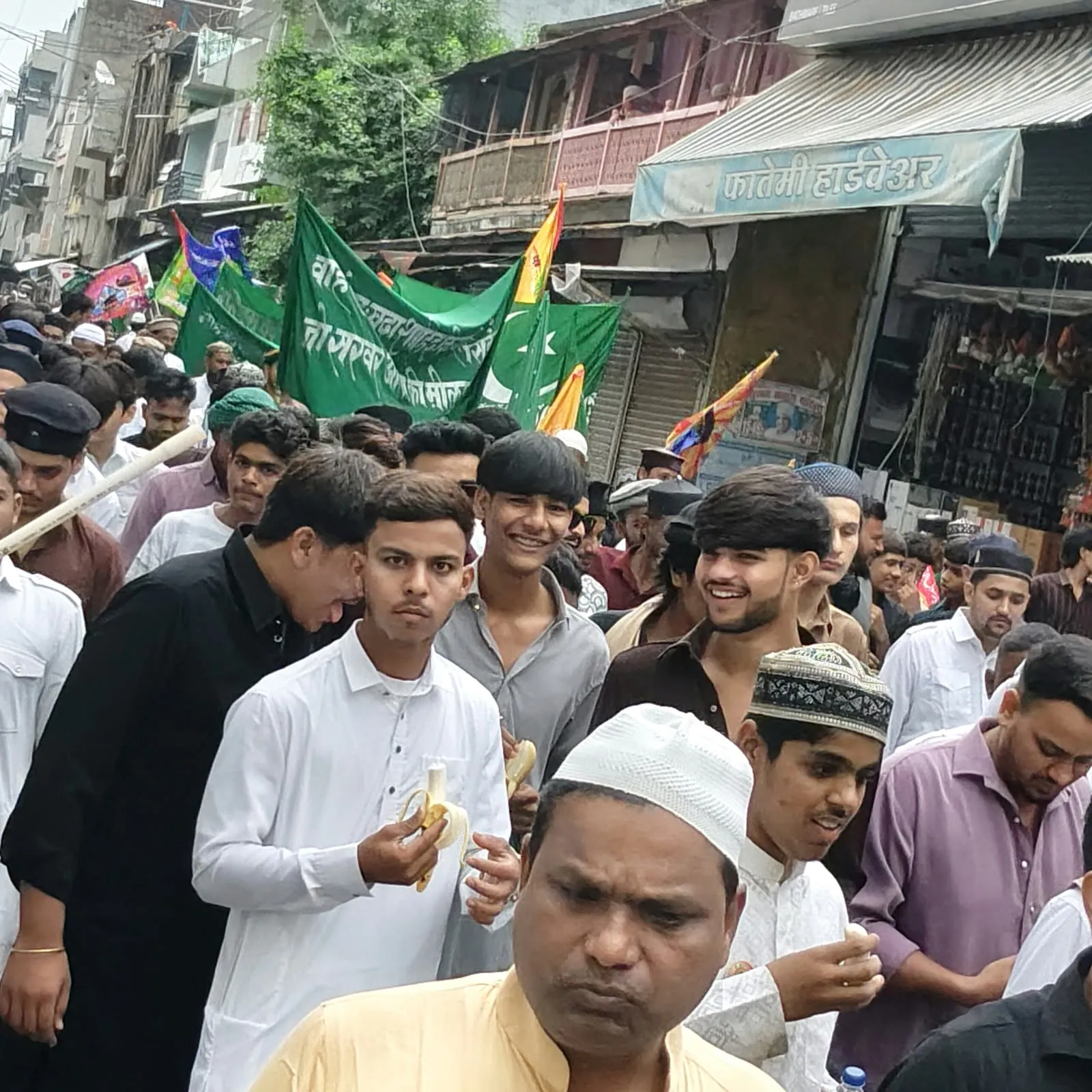 थांदला में अकीदत और उत्साह के साथ मनाया गया जश्ने ईद मिलादुन्नबी, गूंजे नबी की आमद के तराने