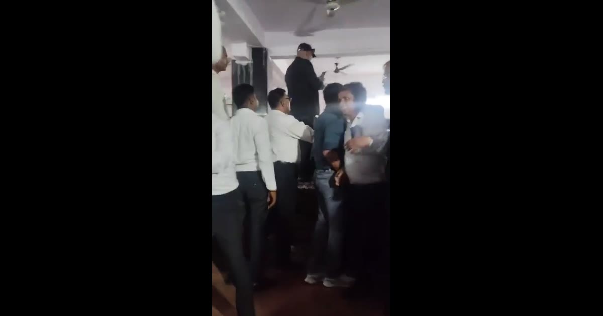 सुल्तानपुर बार एसोसिएशन चुनाव रद्द होने से अधिवक्ताओं में हलचल, अराजक तत्वों पर FIR