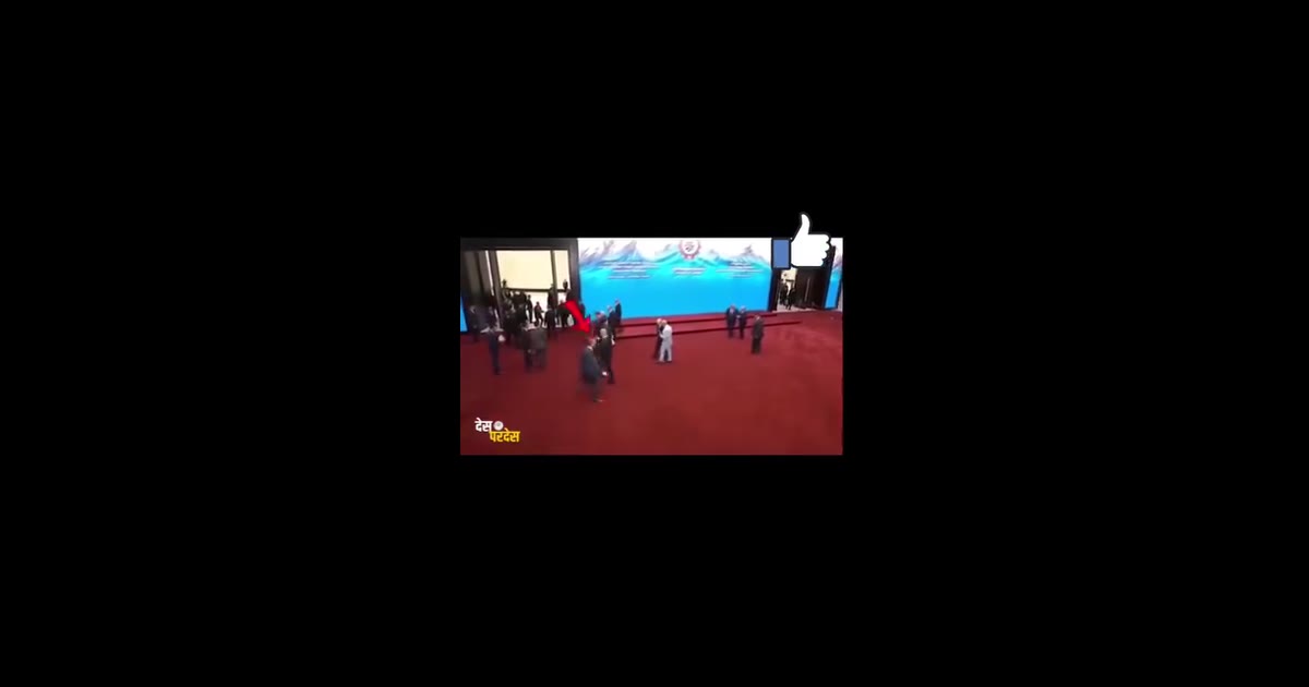 दुनियां बोले मोदी जी हैं तो मुमकिन है 
पाकिस्तान बोले मोदी जी हैं तो मुश्किल है